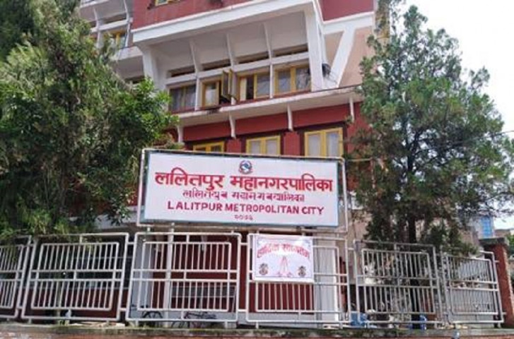ललितपुर महानगरपालिका: ७७ वर्षमाथिका नागरिकलाई  कोभिसिल्ड खोप