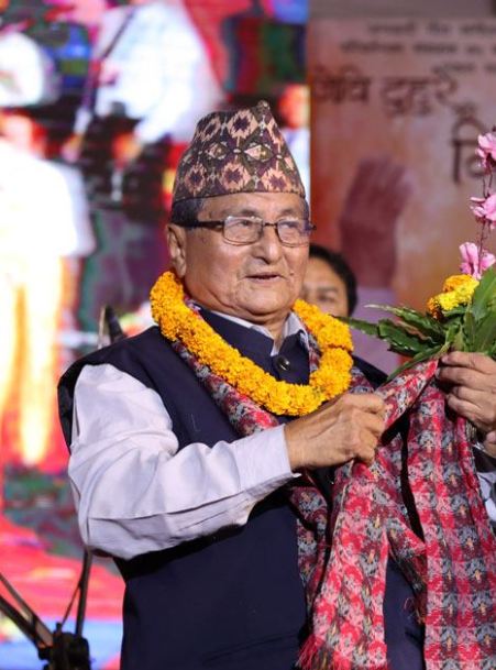 गायक जेबी टुहुरे अस्पताल भर्ना, सीसीयु कक्षमा राखेर उपचार हुँदै