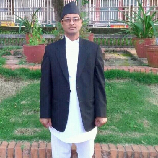 प्रजातान्त्रिक अर्थनीतिको माध्यमबाट वर्तमान संकट हल गर्नु पर्दछ