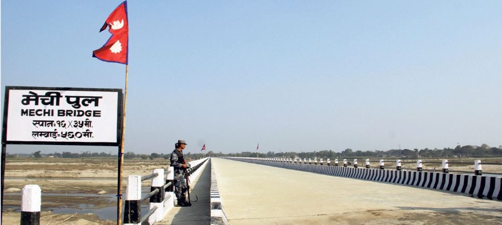 पश्चिम बङ्गालमा निर्वाचन, नेपालको पूर्वी नाका सिल