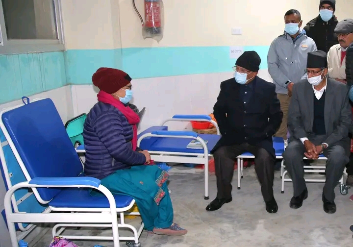 क्रान्तिकारी कम्युनिस्ट पार्टीका महासचिव कमरेड मोहन वैद्य किरणको स्वास्थ्य अवस्थाबारे प्नचण्डले जानकारी लिए