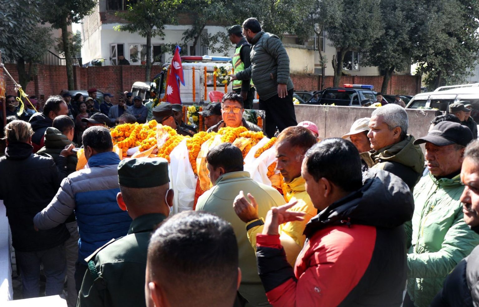 कांग्रेस नेताहरूद्वारा पूर्वनगरप्रमुख सिंहप्रति श्रद्धाञ्जली अर्पण