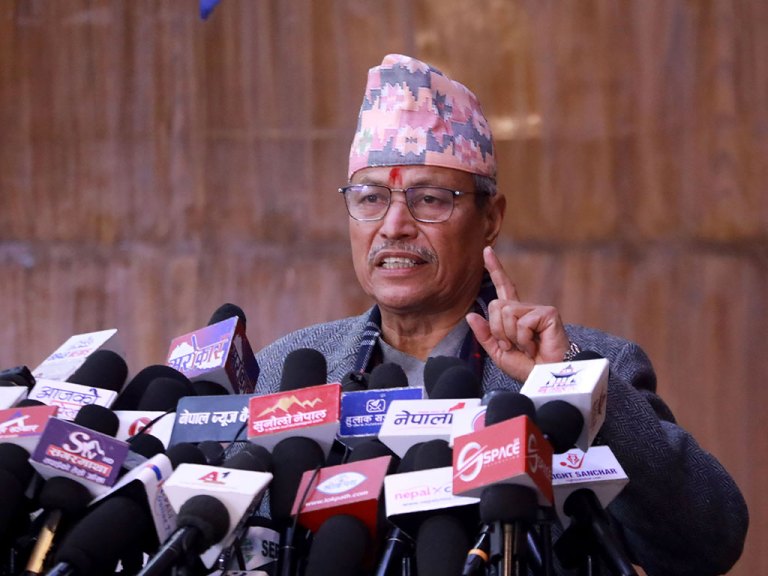 डा. भीम रावलद्वारा पार्टीको नाम सार्वजनिक