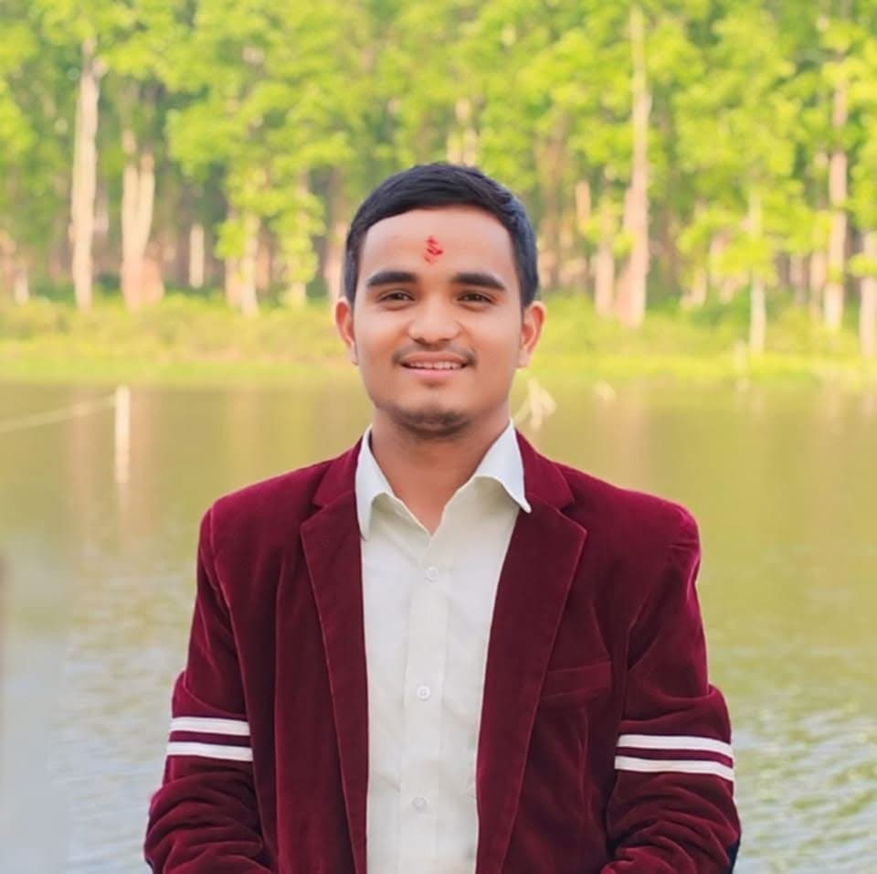डोटीका बोहराले आरआर क्याम्पसको स्ववियु सभापतिमा स्वतन्त्र उम्मेदवारी दिने