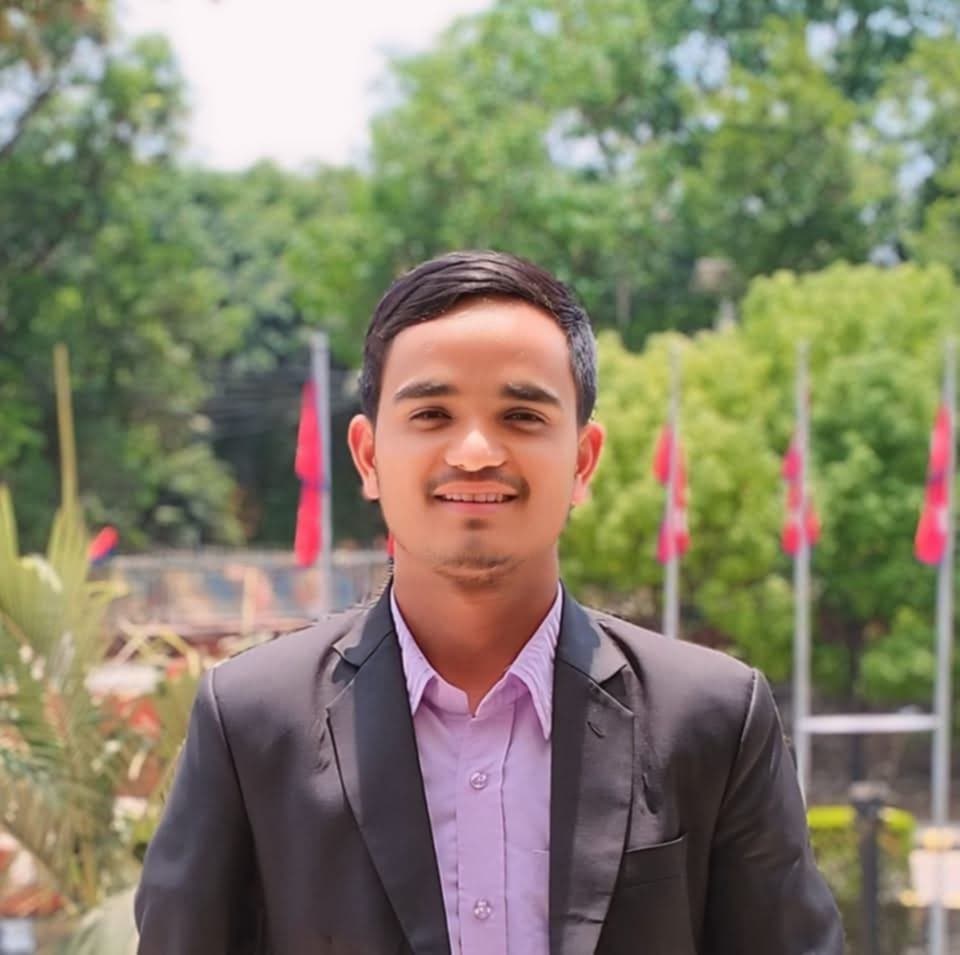 डोटीका बोहराले आरआर क्याम्पसको स्ववियु सभापतिमा स्वतन्त्र उम्मेदवारी दिने
