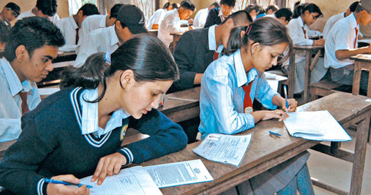 परीक्षार्थीसित मोबाइल तथा इलेक्ट्रोनिक डिभाइस भेटिए परीक्षा रद्द