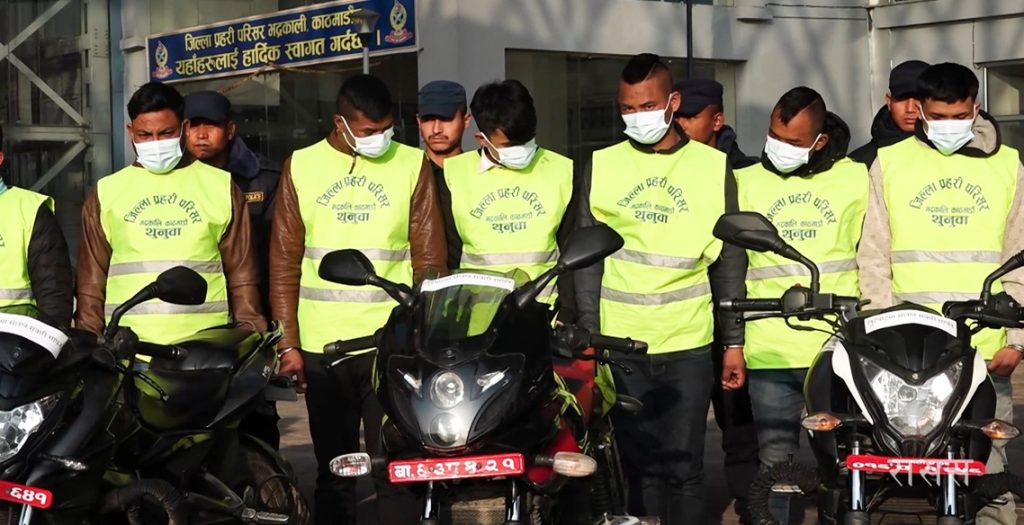 उपत्यकाको ‘अपरेसन स्न्याचिङ’ सफल : लुटपाट मच्चाउने गिरोहलाई गोली हानेर नियन्त्रणमा !