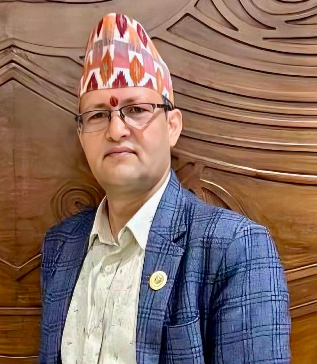 लोकतन्त्रको आवरणमा अधिनायकवादको उदय