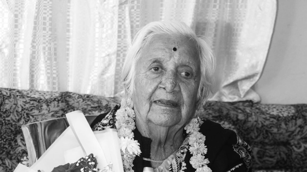 कोशी प्रदेशका मुख्यमन्त्री हिक्मतकुमार कार्कीलाई मातृ शोक
