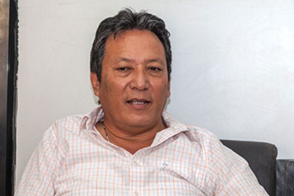 किन गरे चलचित्र निर्माता युवराज लामाले नेकपा परित्याग ?
